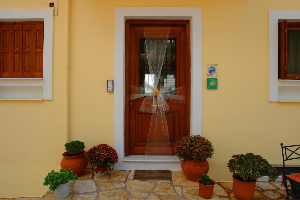 Xenonas Chrisso Hotel Delphi Exterior foto